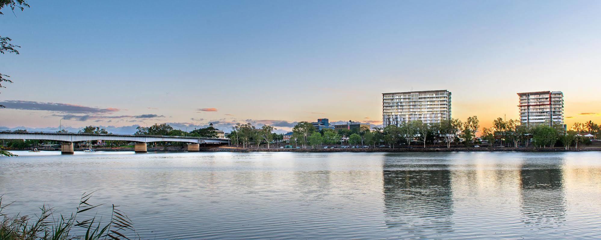 Empire Apartment Hotel Rockhampton Exterior photo